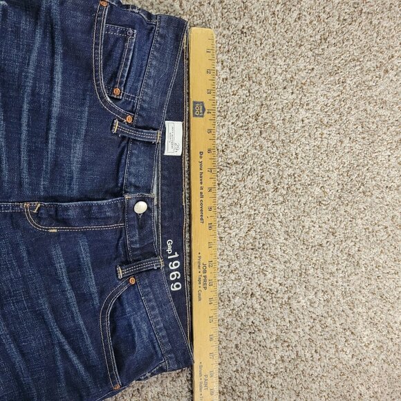 GAP Sexy Boyfriend Denim Shorts Womens 29T Tall Dark Wash Distressed - Picture 3 of 7